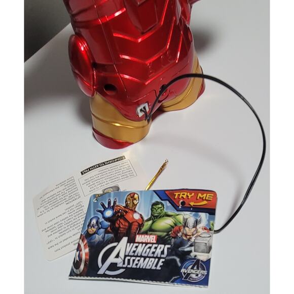 Marvel Avengers Assemble 8" Iron Man Interactive Hero w/ Motion Sensor & Lights - Picture 5 of 5